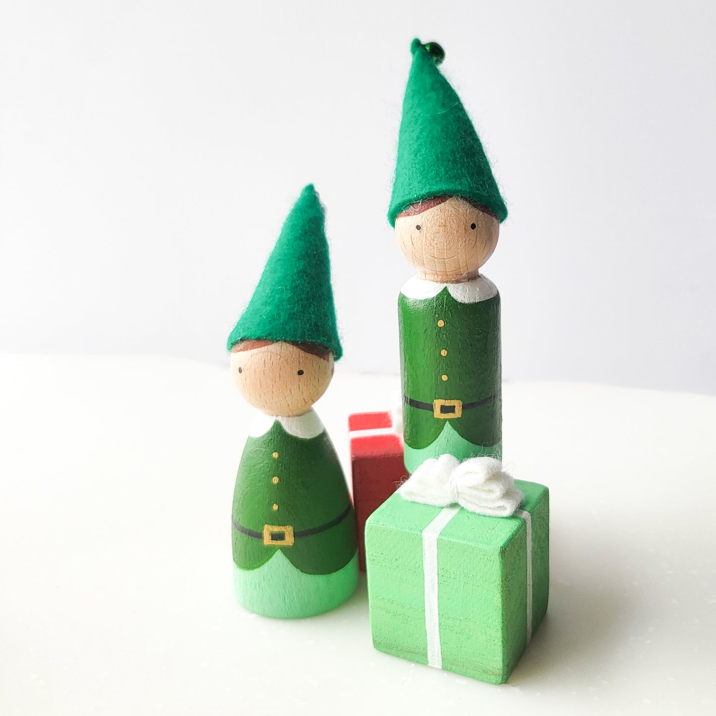 LITTLE ELVES Peg Dolls