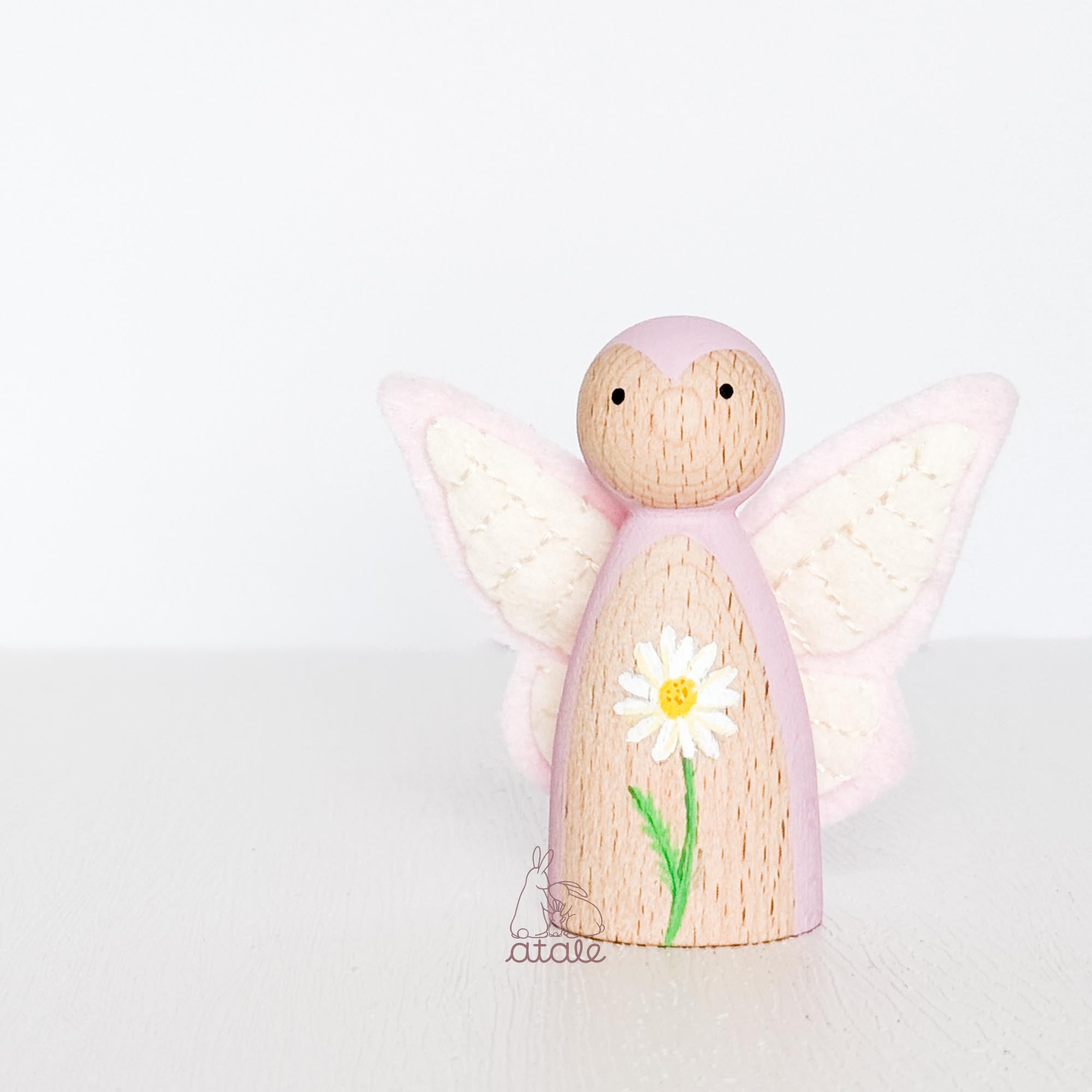 DAISY Peg Doll | April Birth Flower