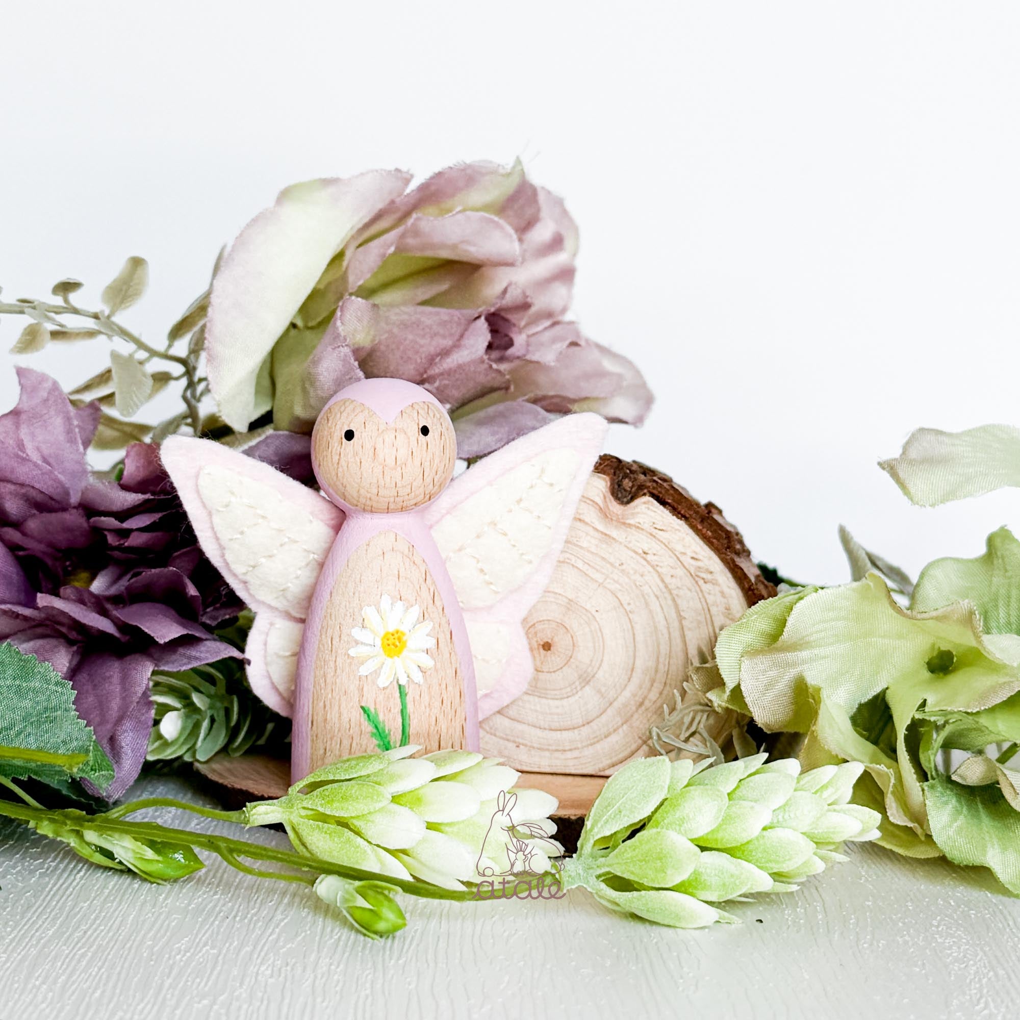DAISY Peg Doll | April Birth Flower