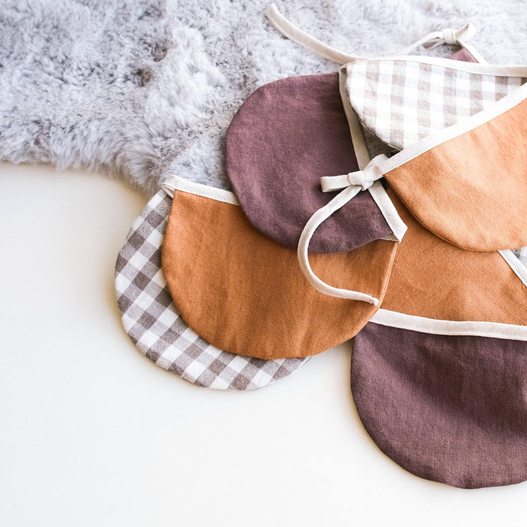 ISLA Scallop Garland | Choco