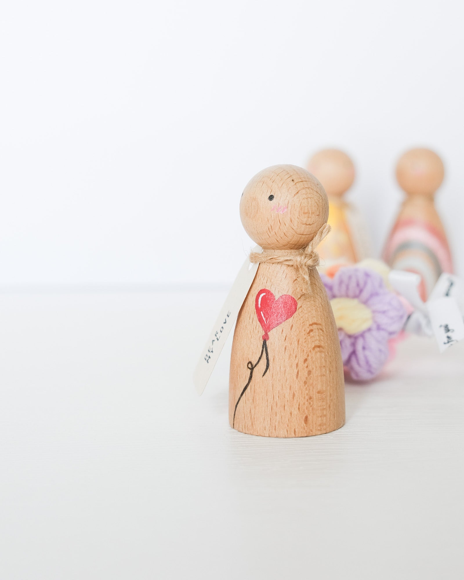 MESSENGER Peg Doll | Heart Balloon
