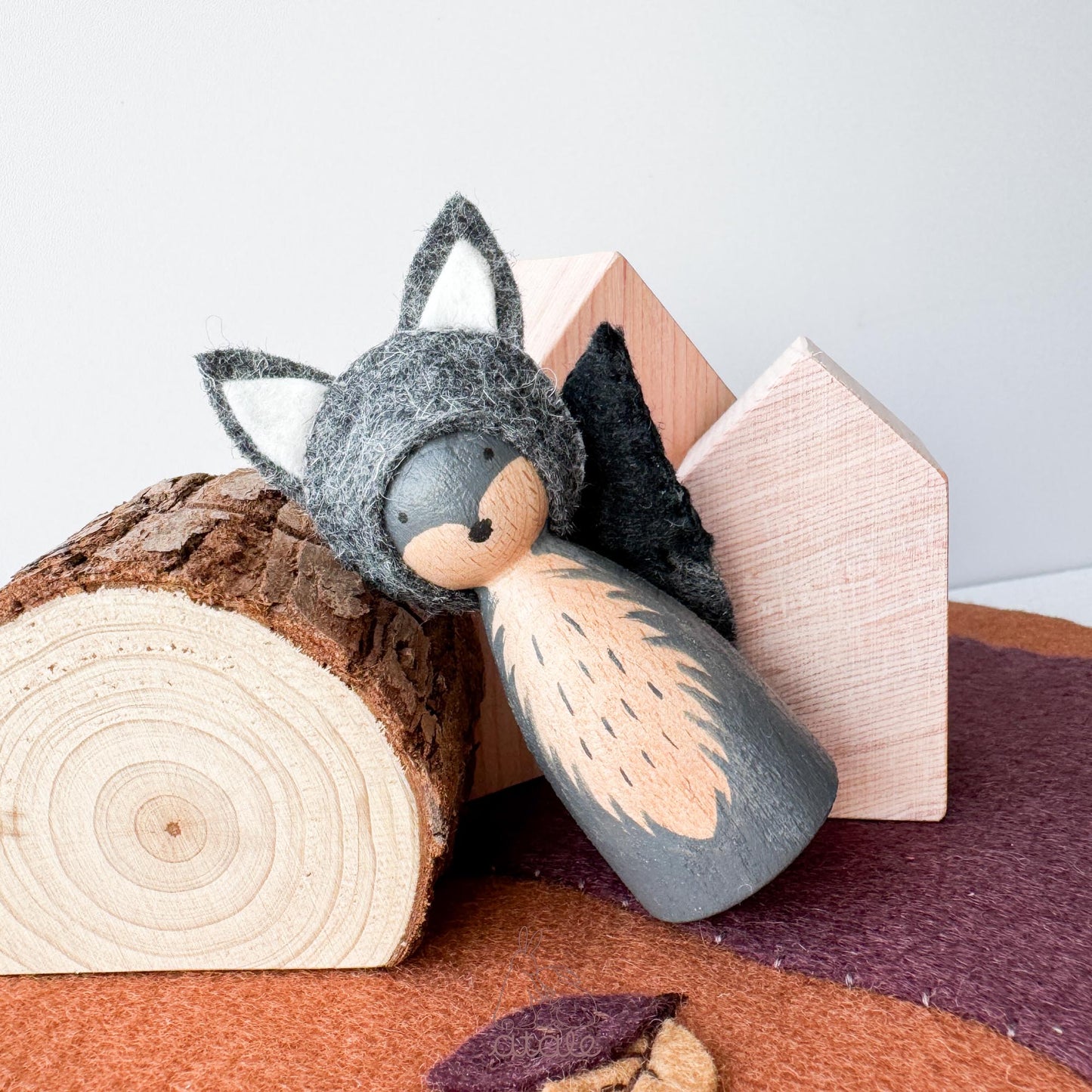 WOLF Peg Doll