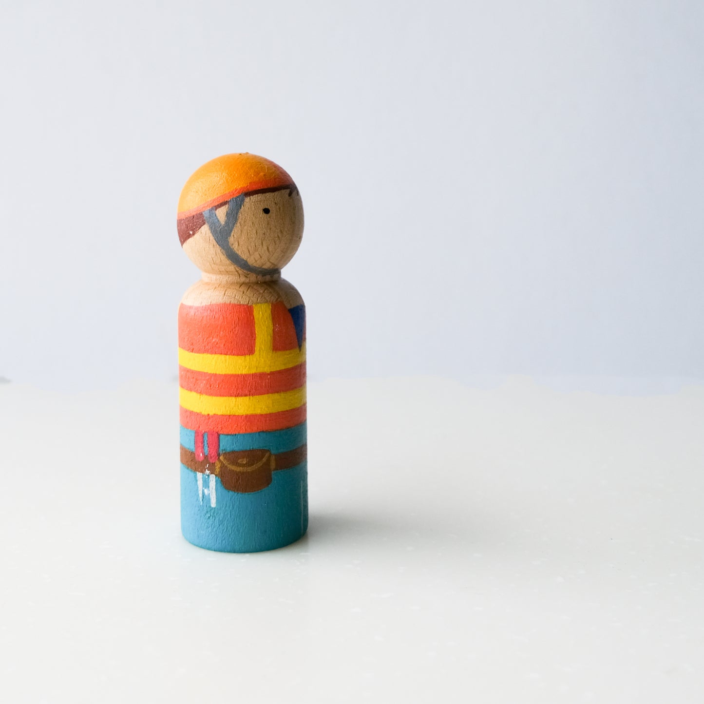 BUILDER Peg Doll